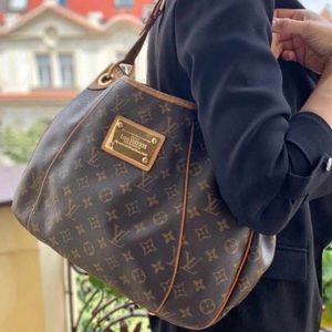 Authentic Louis Vuitton Galleria PM